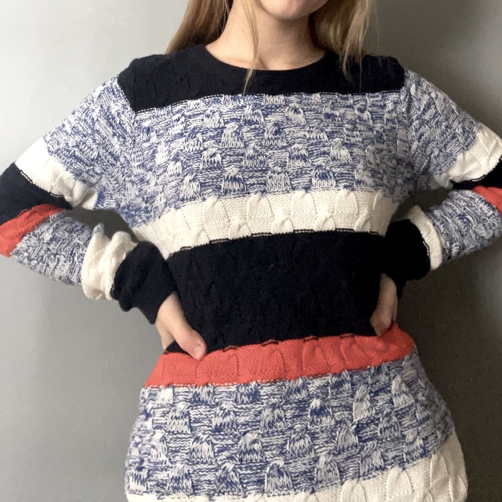 Old Navy multicolor striped sweater